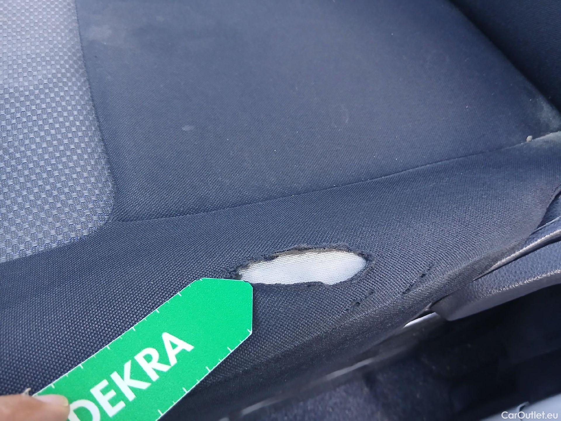  Nissan  NV200 NISSAN  / 2009 / 5P / combi Combi 5 1.5dCi 66kW (90CV) AC COMFORT #31