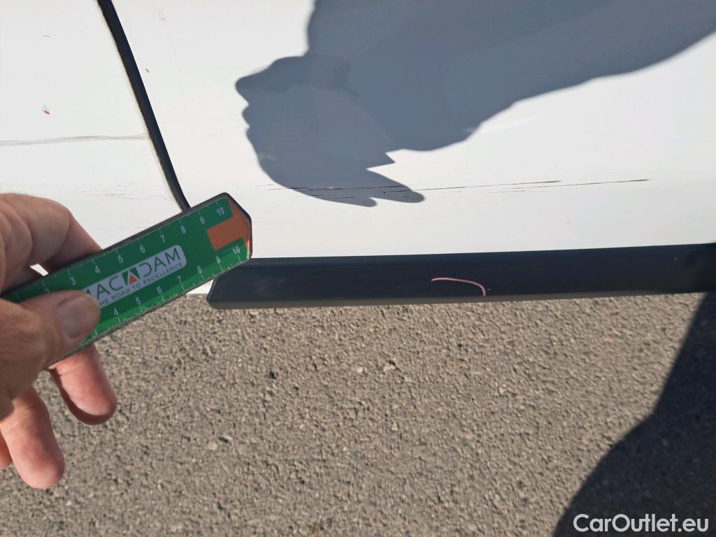  Peugeot  Expert PEUGEOT  / 2016 / 4P / combi Combi BlueHDi 100 S&S Compact #33