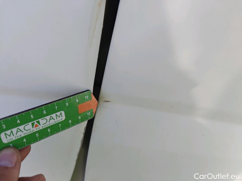  Iveco  Daily IVECO  / 2014 / 2P / chasis cabina 35S 14 3450 ###CAJA ABIERTA Y GRUA TRAS CABINA PALFINGER PK 2900### #30