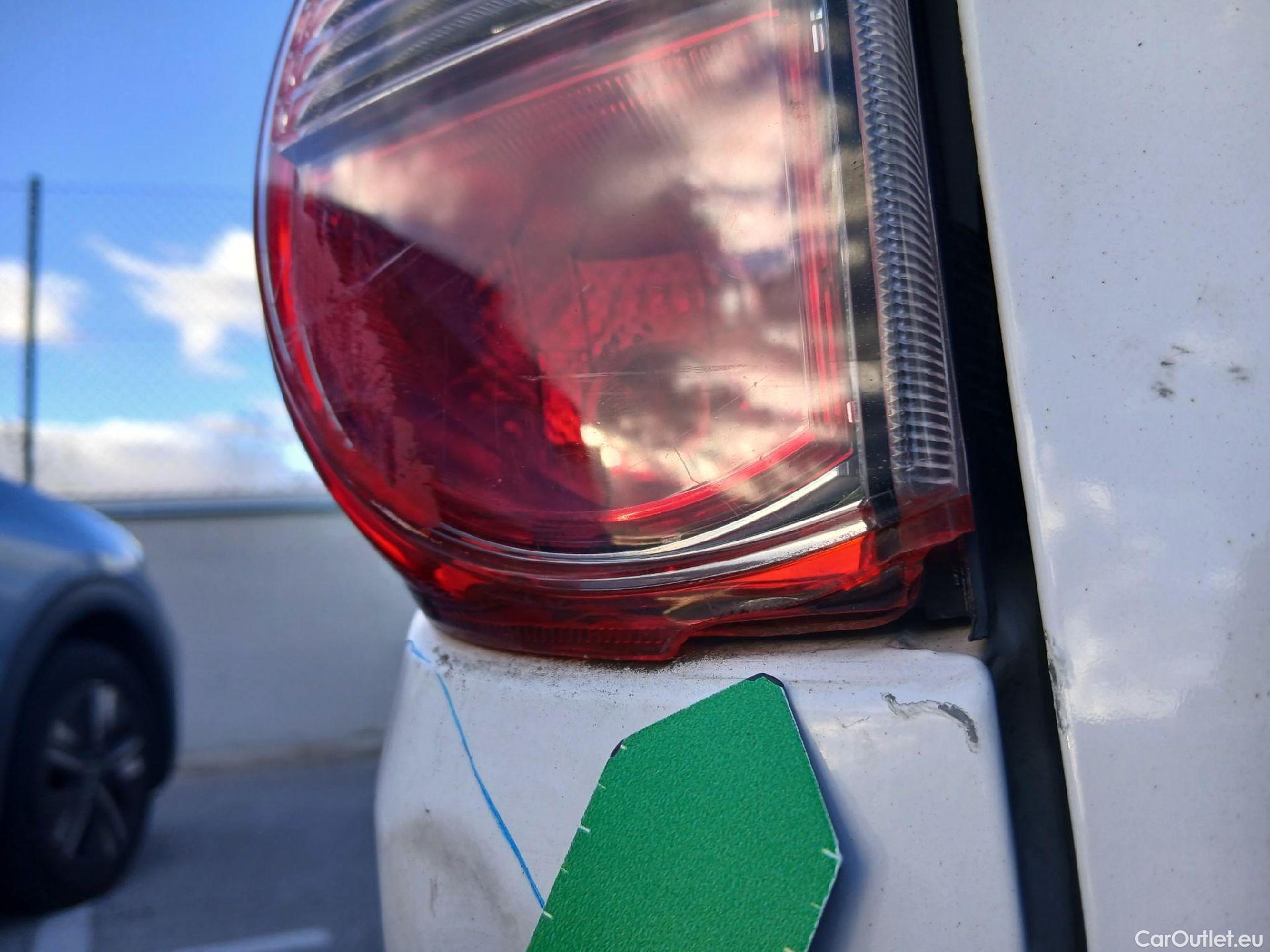  Nissan  NV200 NISSAN  / 2009 / 5P / combi Combi 5 1.5dCi 66kW (90CV) AC COMFORT #17