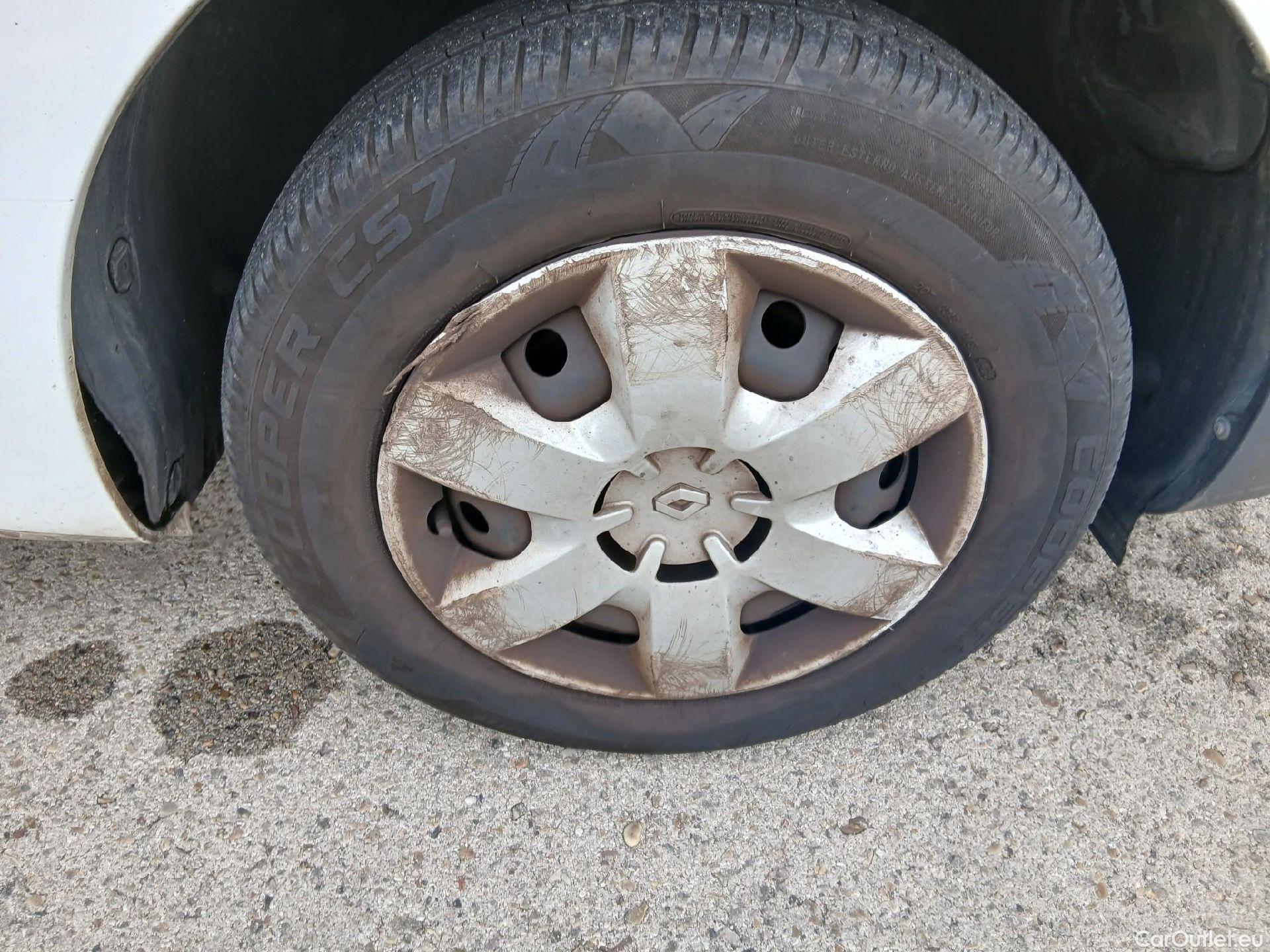  Renault  Kangoo  II Profesional 1.5 dCi 70CV MT5 E4 #49