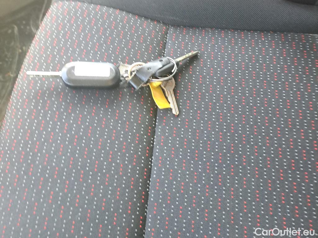  Opel  Movano  C HKa L2H2 3 5t Edition (verstärkt) 140CV MT6 E6d  #42