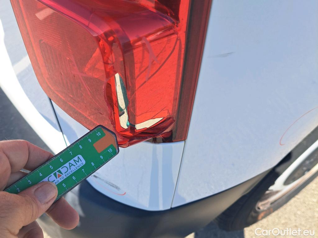  Peugeot  Expert PEUGEOT  / 2016 / 4P / combi Combi BlueHDi 100 S&S Compact #15