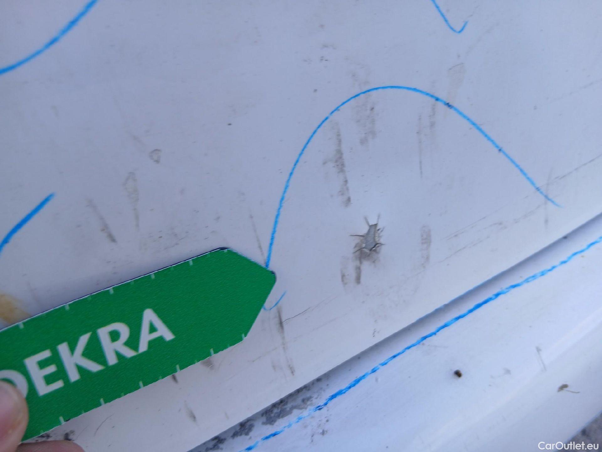  Nissan  NV200 NISSAN  / 2009 / 5P / combi Combi 5 1.5dCi 66kW (90CV) AC COMFORT #47