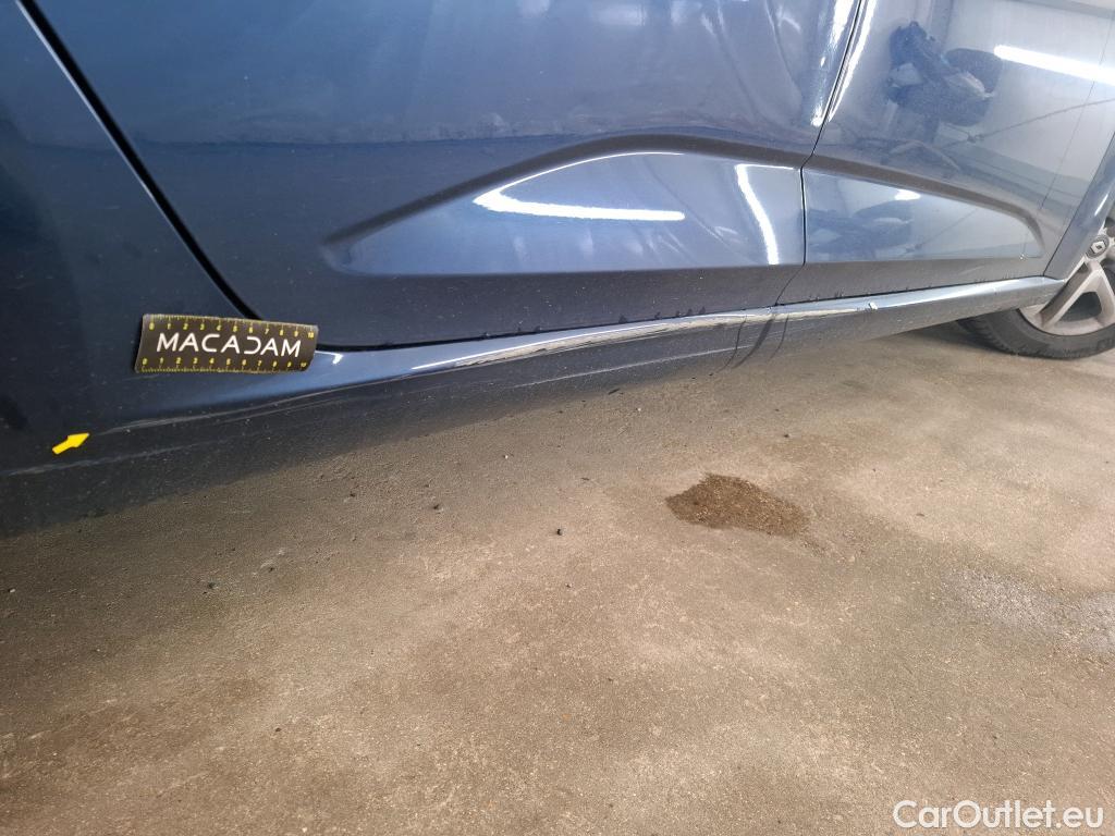  Renault  Megane  IV Berline 5pt. Business 1.5 dCi 115CV BVM6 E6dT #1