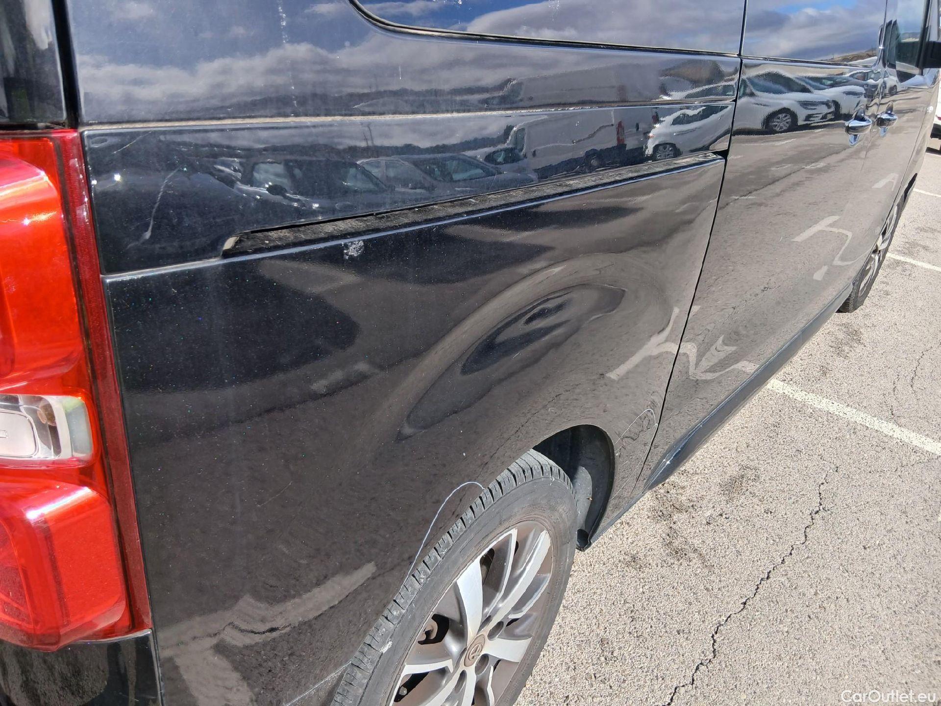  Toyota  Proace TOYOTA  Verso / 2017 / 5P / monovolumen 2.0D 180CV FAMILY ADVANCE PACK L1 AUTO #46