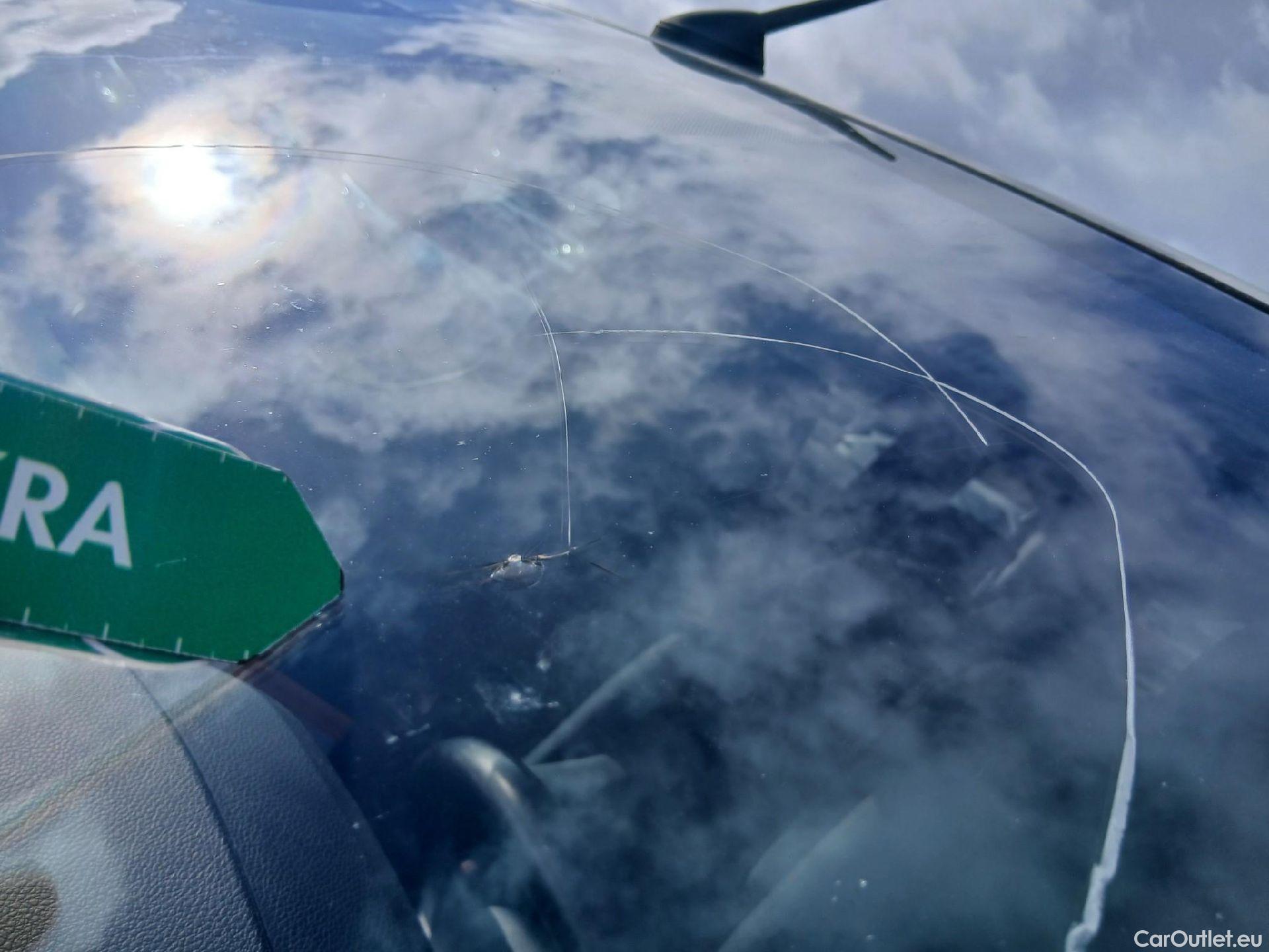  Toyota  Proace TOYOTA  Verso / 2017 / 5P / monovolumen 2.0D 180CV FAMILY ADVANCE PACK L1 AUTO #20