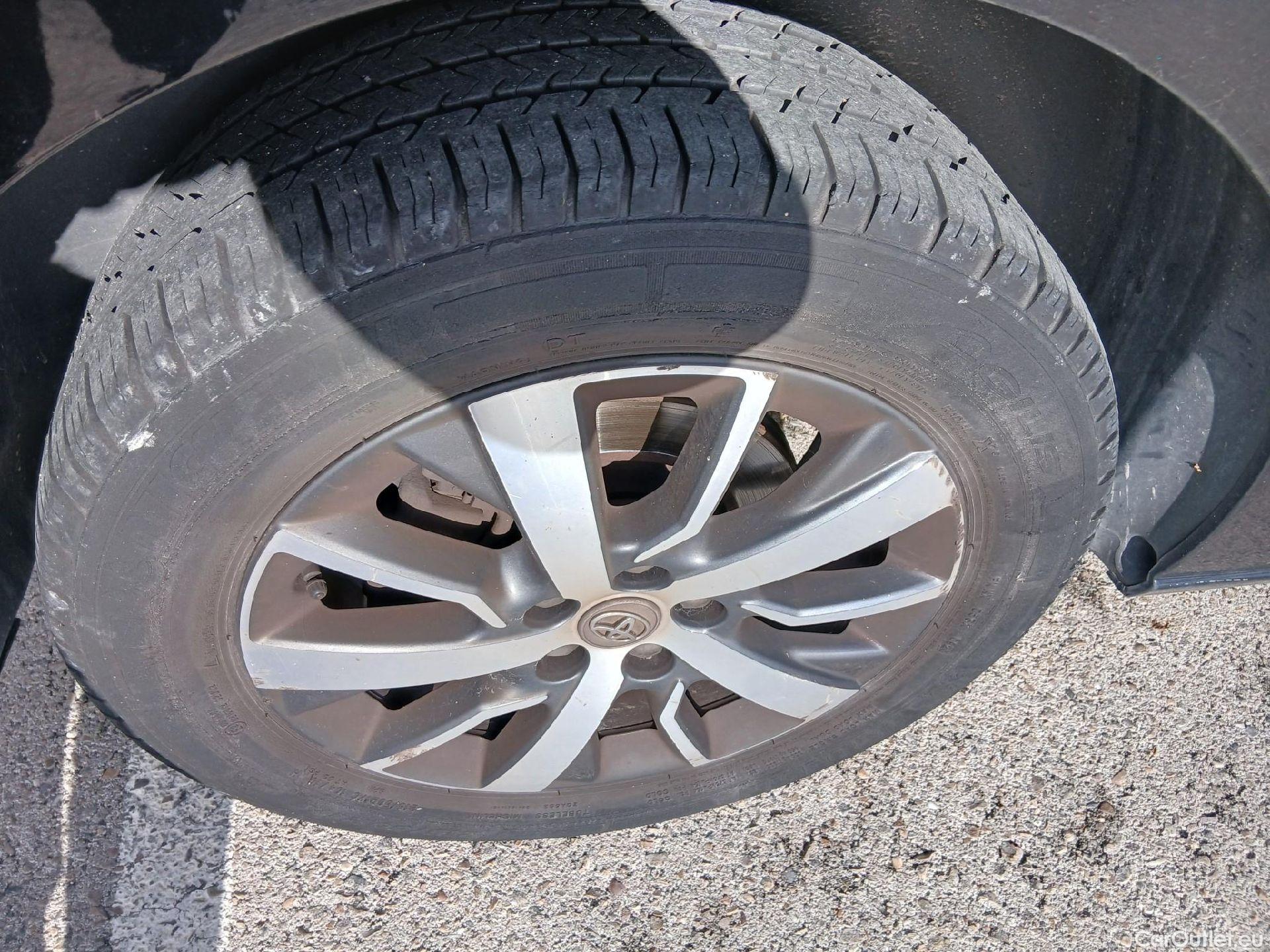  Toyota  Proace TOYOTA  Verso / 2017 / 5P / monovolumen 2.0D 180CV FAMILY ADVANCE PACK L1 AUTO #15