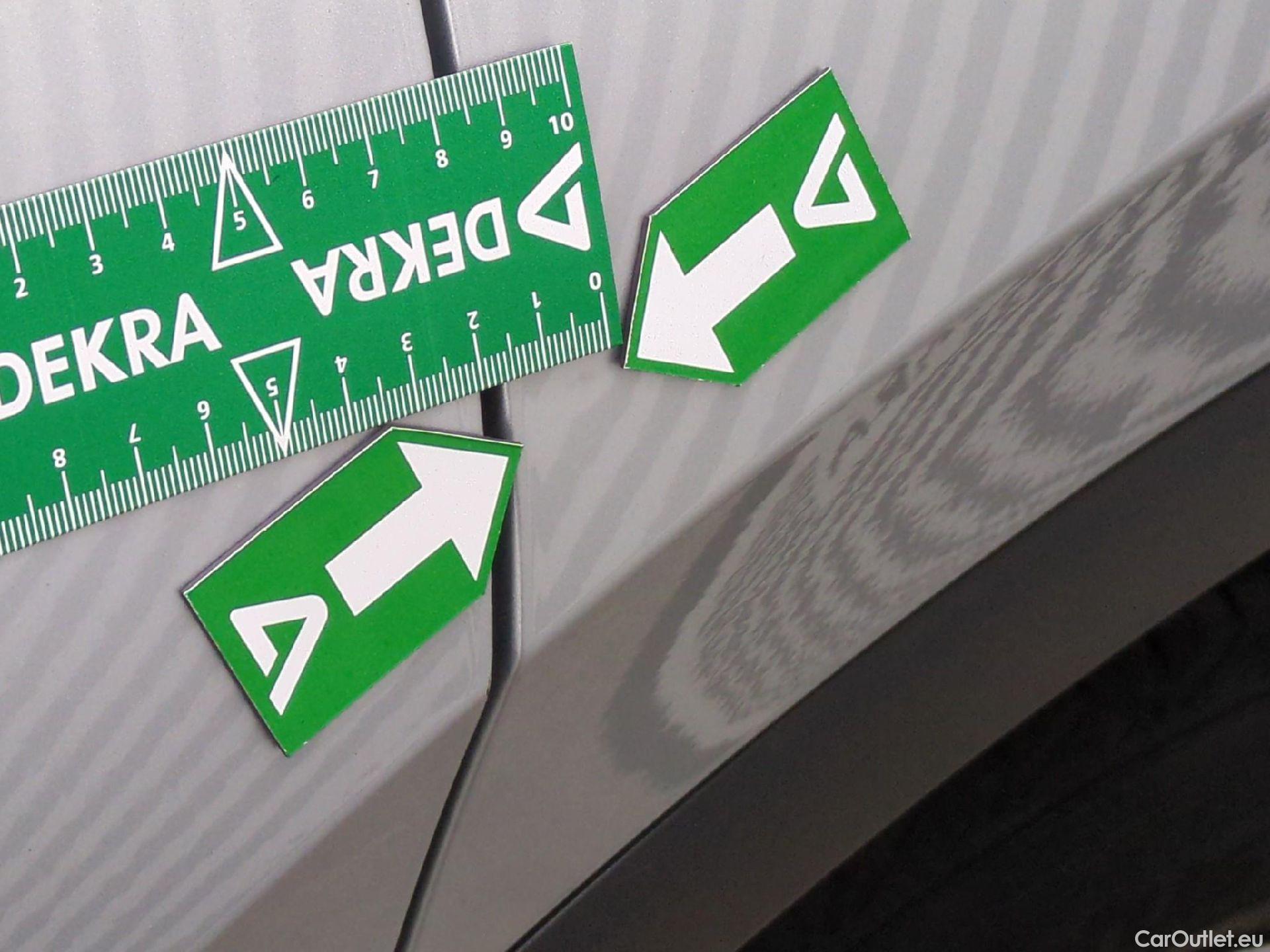  Volkswagen  Tiguan VOLKSWAGEN  / 2016 / 5P / SUV 2.0 TDI 150 DSG7 Confortline Business #65