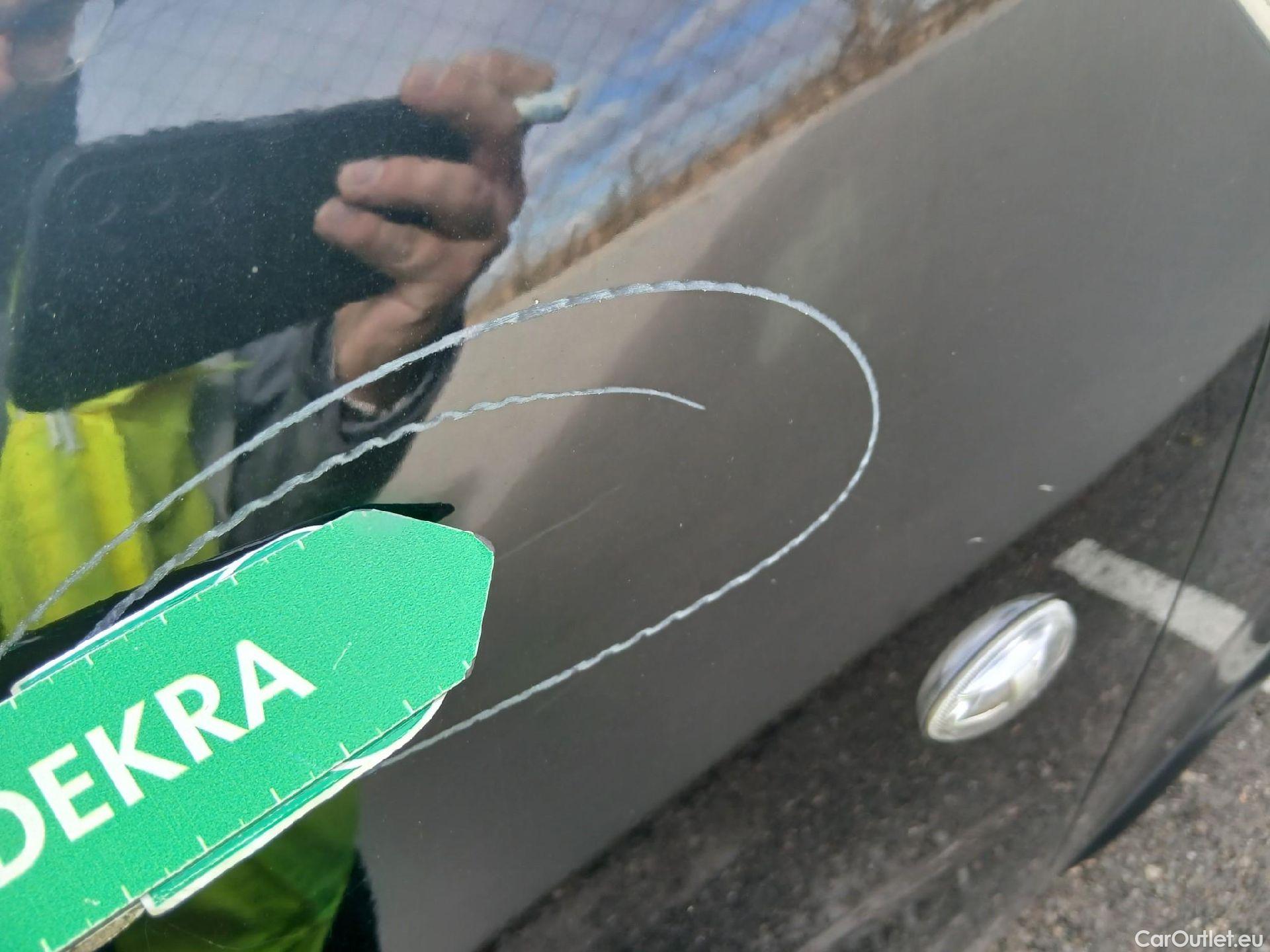  Toyota  Proace TOYOTA  Verso / 2017 / 5P / monovolumen 2.0D 180CV FAMILY ADVANCE PACK L1 AUTO #31