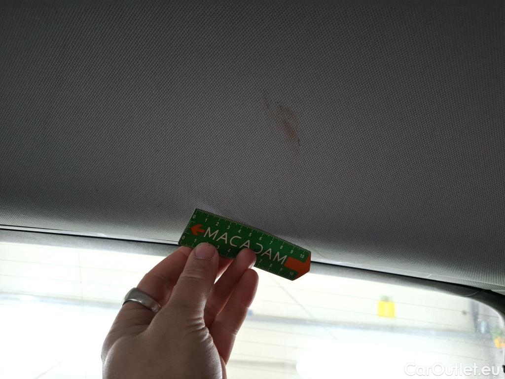  Volkswagen  Golf  VII Berline Confortline Business BMT 2.0 TDI 150CV BVA7 E6dT #38