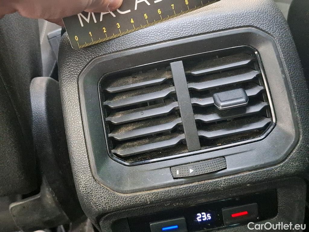  Volkswagen  Tiguan VOLKSWAGEN  5p SUV 2.0 TDI 150 DSG7 Carat #30