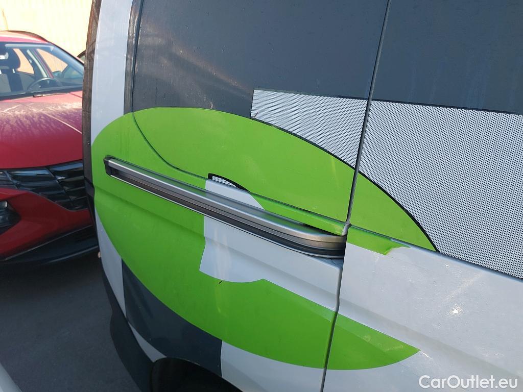  Volkswagen  Caddy VOLKSWAGEN  / 2020 / 4P / combi Kombi 2.0 TDI 75kW (102CV) (CX) #30