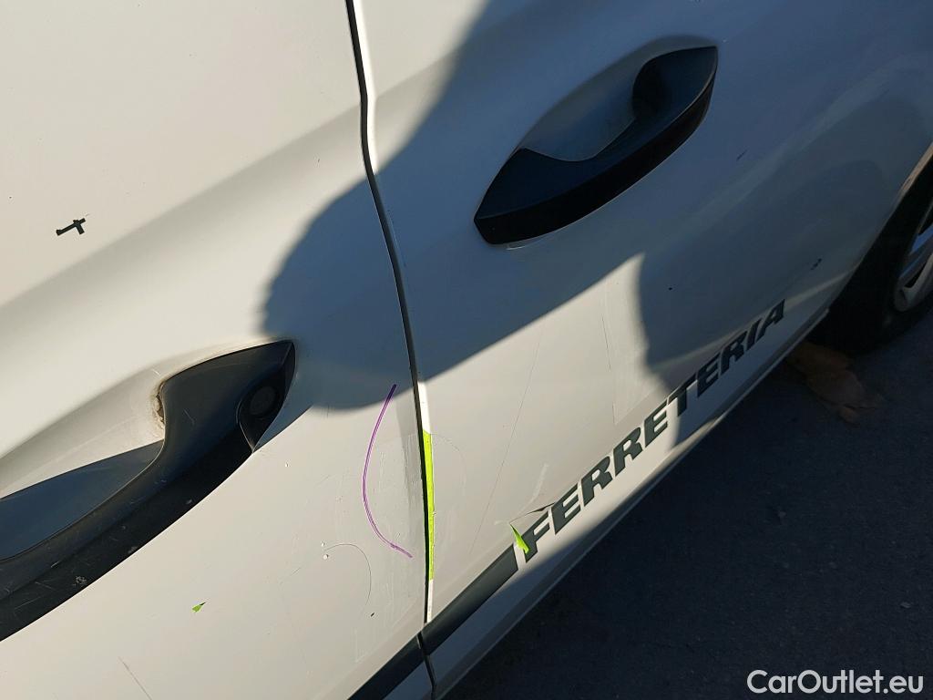  Volkswagen  Caddy VOLKSWAGEN  / 2020 / 4P / combi Kombi 2.0 TDI 75kW (102CV) (CX) #36