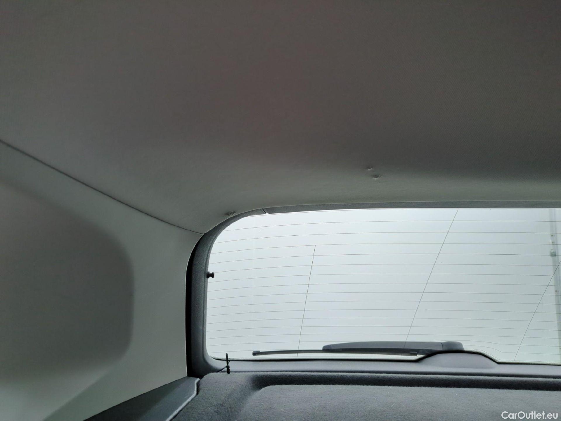  Volkswagen  Tiguan VOLKSWAGEN  / 2016 / 5P / SUV 2.0 TDI 150 DSG7 Confortline Business #30