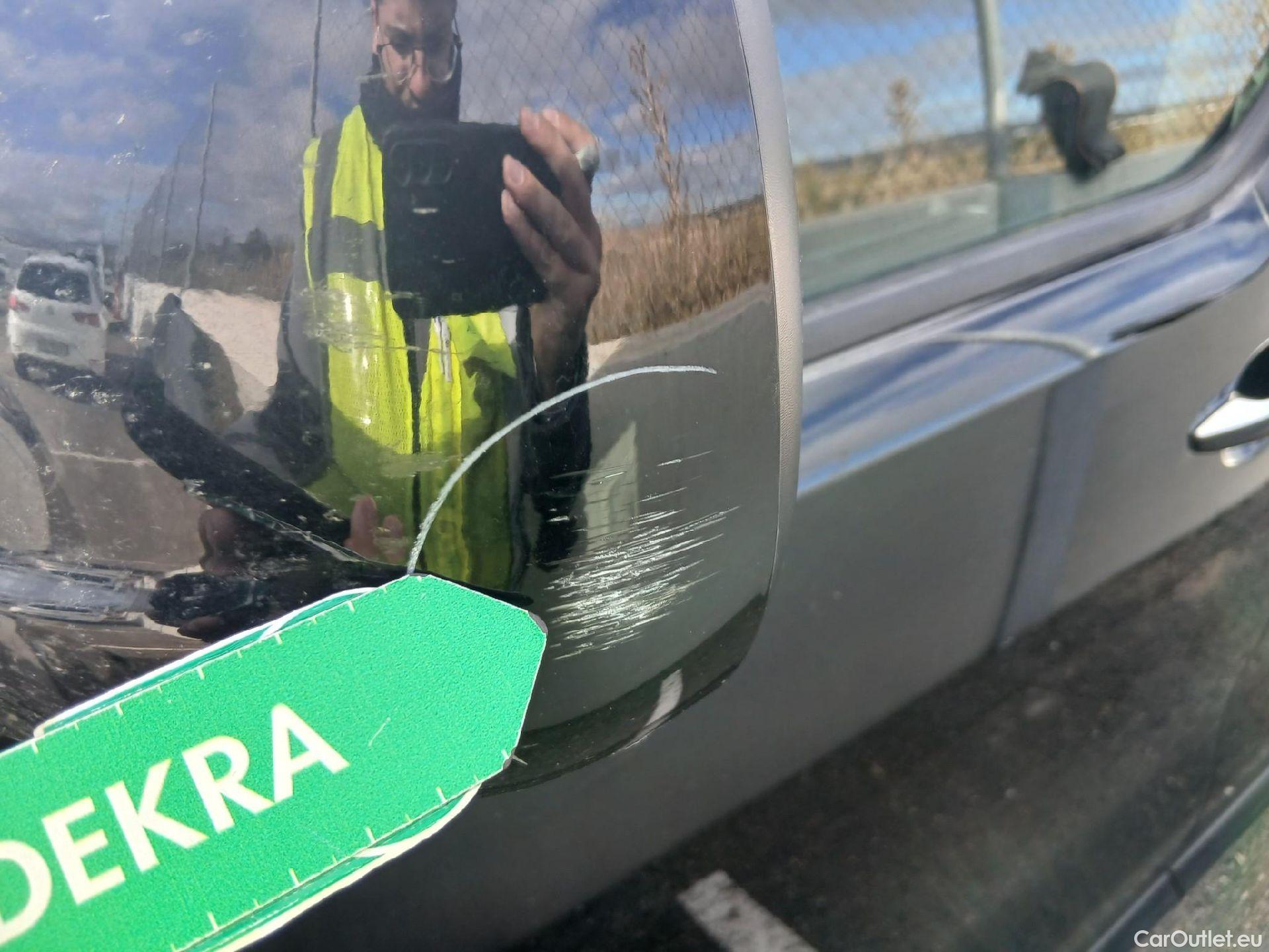  Toyota  Proace TOYOTA  Verso / 2017 / 5P / monovolumen 2.0D 180CV FAMILY ADVANCE PACK L1 AUTO #34