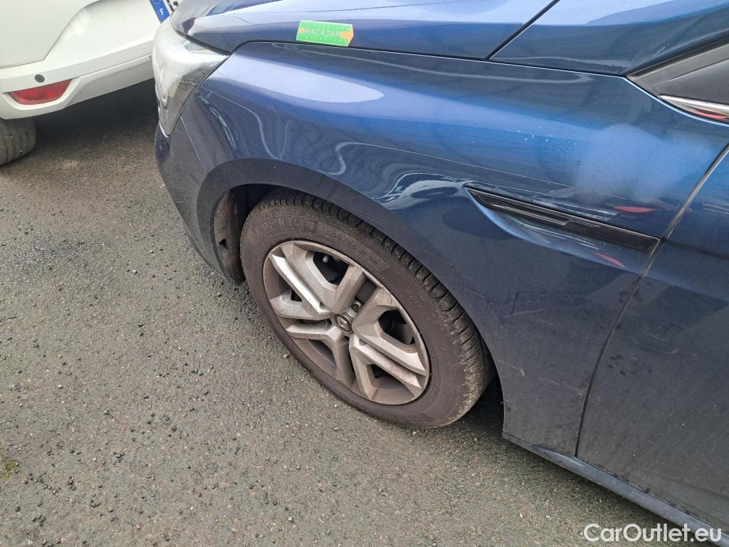  Renault  Megane  IV Berline 5pt. Business 1.5 dCi 115CV BVM6 E6dT #34