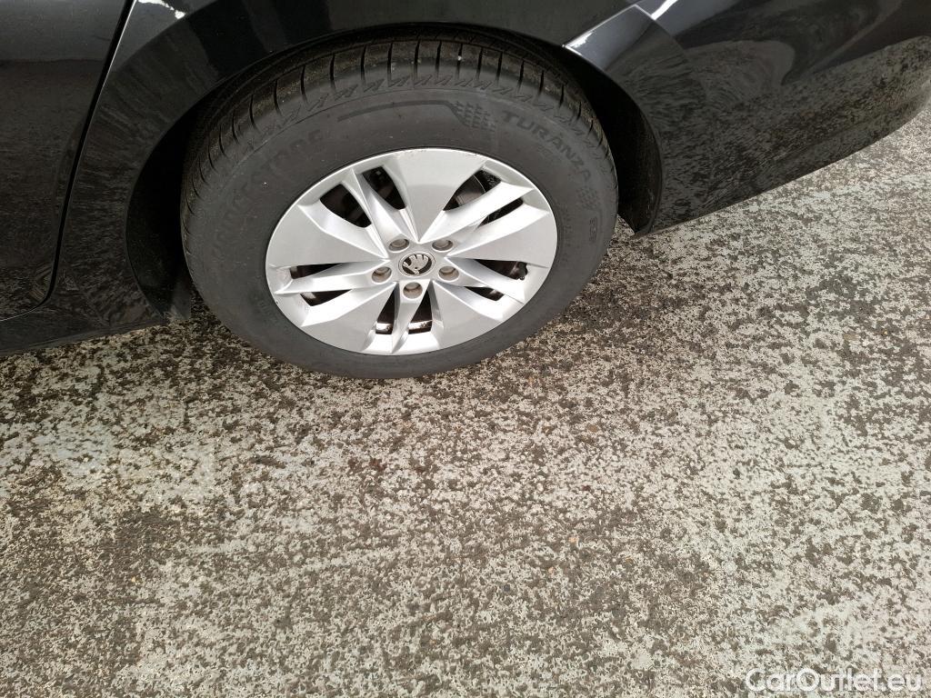  Skoda  Octavia  Combi Business 2.0 TDI 150CV BVA7 E6d #12