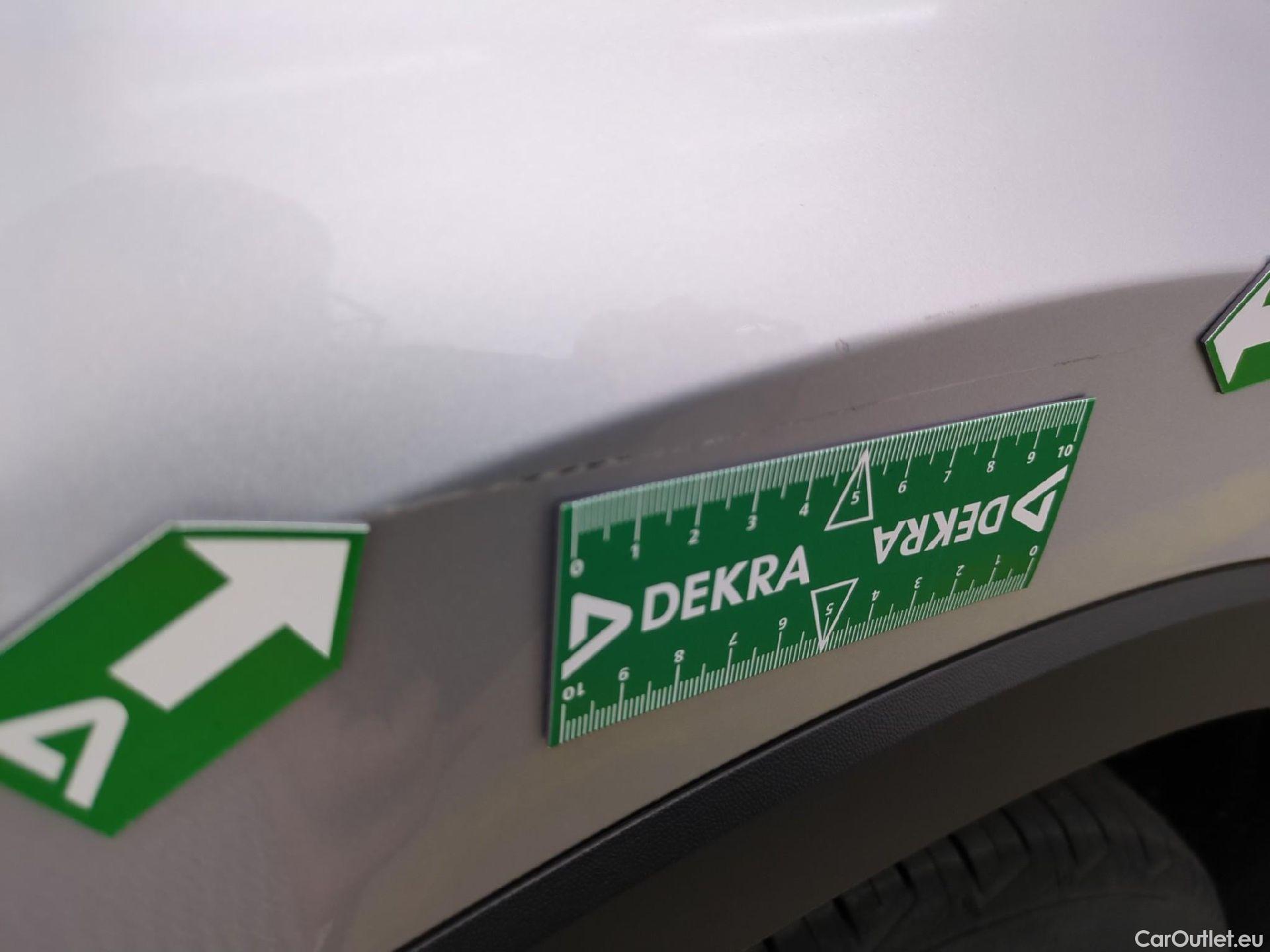  Volkswagen  Tiguan VOLKSWAGEN  / 2016 / 5P / SUV 2.0 TDI 150 DSG7 Confortline Business #18