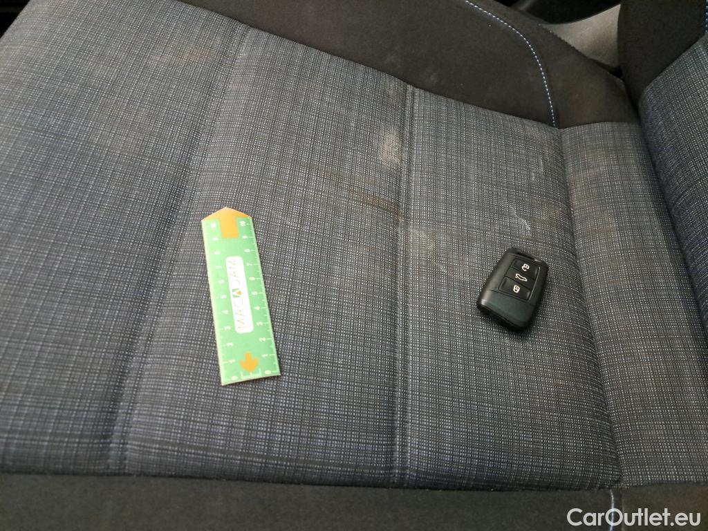  Volkswagen  Passat VOLKSWAGEN  SW / 2019 / 5P / Break 1.4 TSI DSG HYBRIDE REC SW GTE BUSINESS(SL) #25