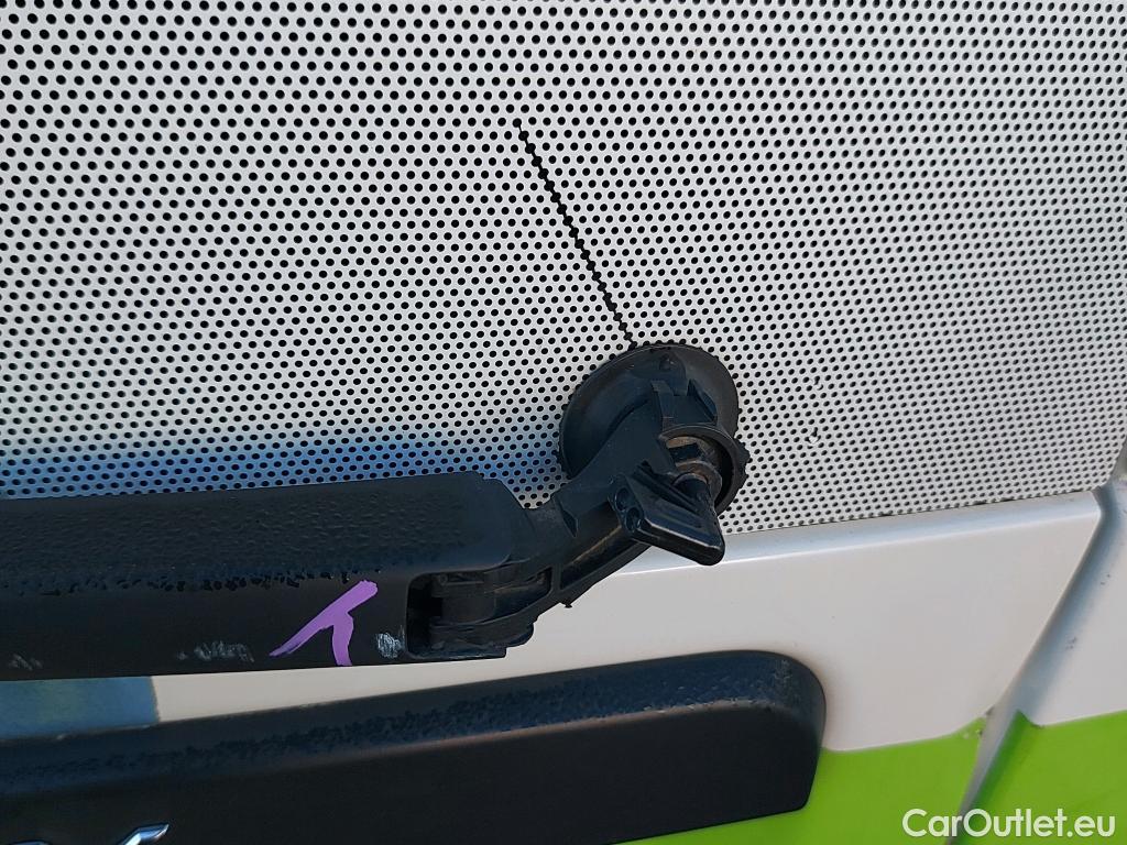  Volkswagen  Caddy VOLKSWAGEN  / 2020 / 4P / combi Kombi 2.0 TDI 75kW (102CV) (CX) #70