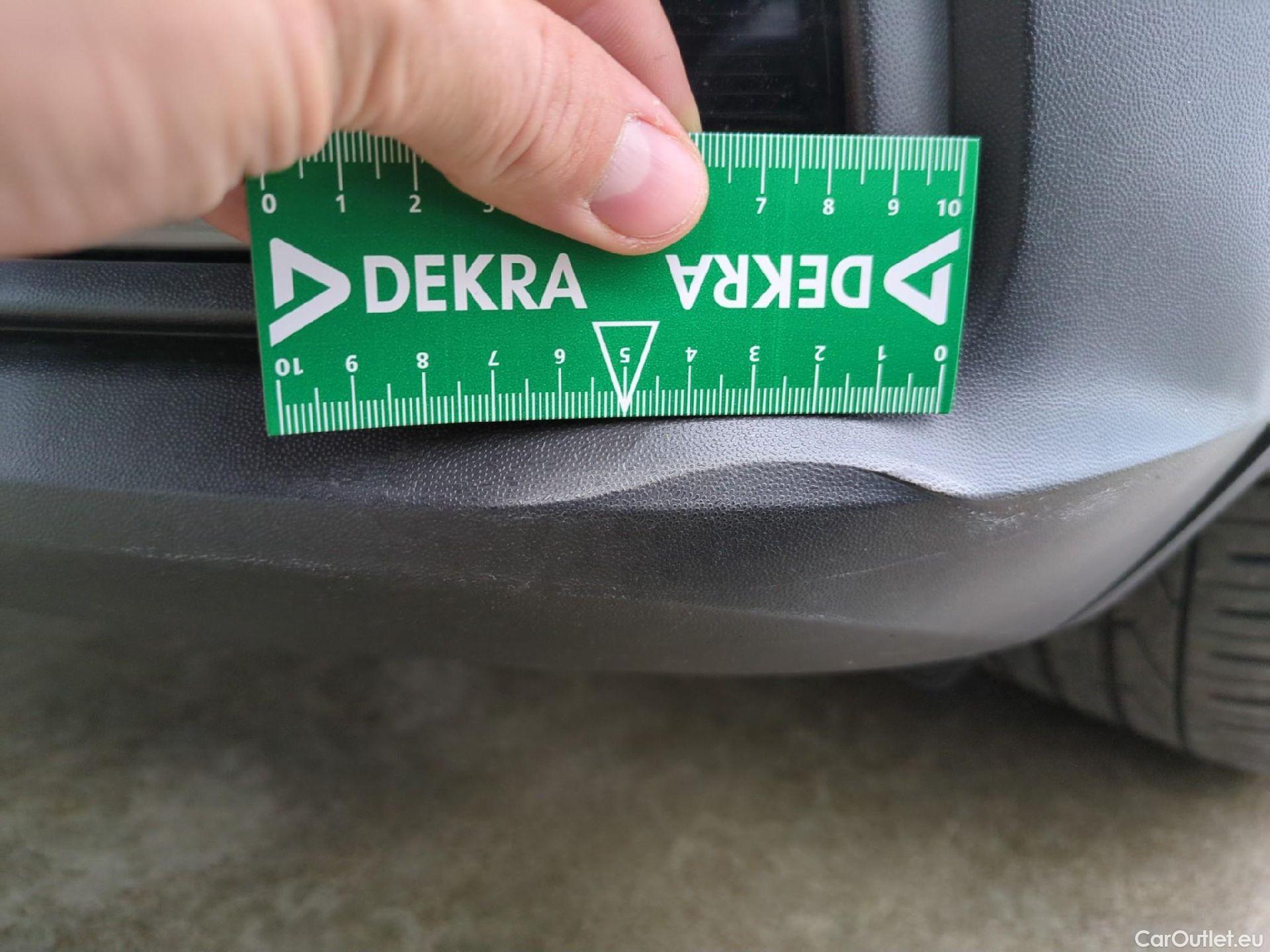  Volkswagen  Tiguan VOLKSWAGEN  / 2016 / 5P / SUV 2.0 TDI 150 DSG7 Confortline Business #49