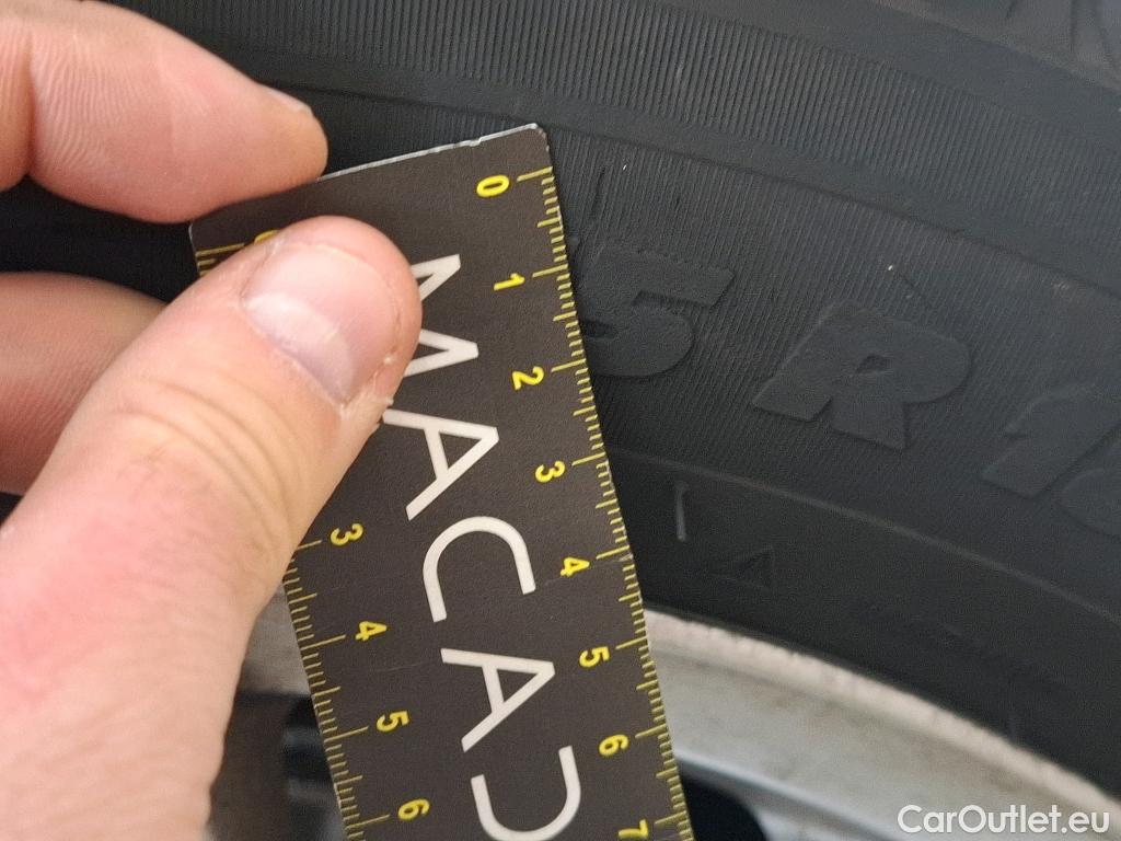  Volkswagen  Tiguan VOLKSWAGEN  5p SUV 2.0 TDI 150 DSG7 Carat #24