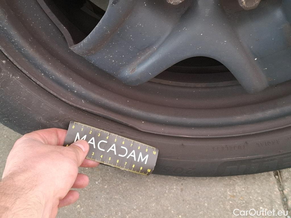  Renault  Megane  IV Berline 5pt. Business 1.5 dCi 115CV BVM6 E6dT #52