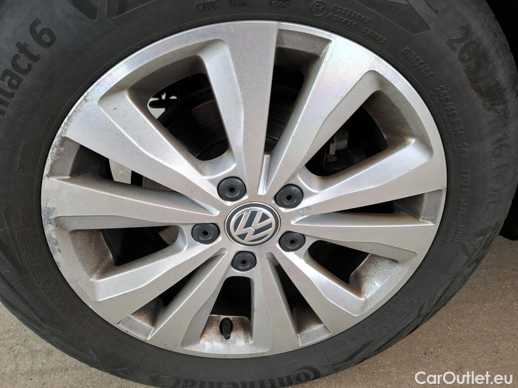  Volkswagen  Golf  VII Berline Confortline Business BMT 2.0 TDI 150CV BVA7 E6dT #13