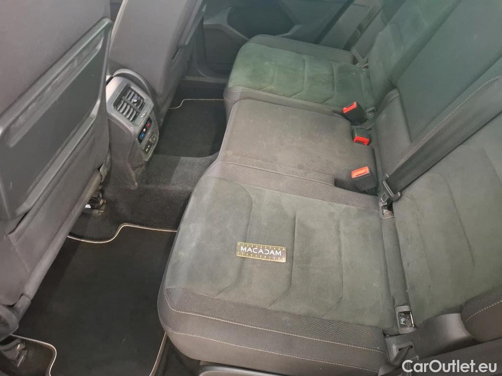  Volkswagen  Tiguan VOLKSWAGEN  5p SUV 2.0 TDI 150 DSG7 Carat #47