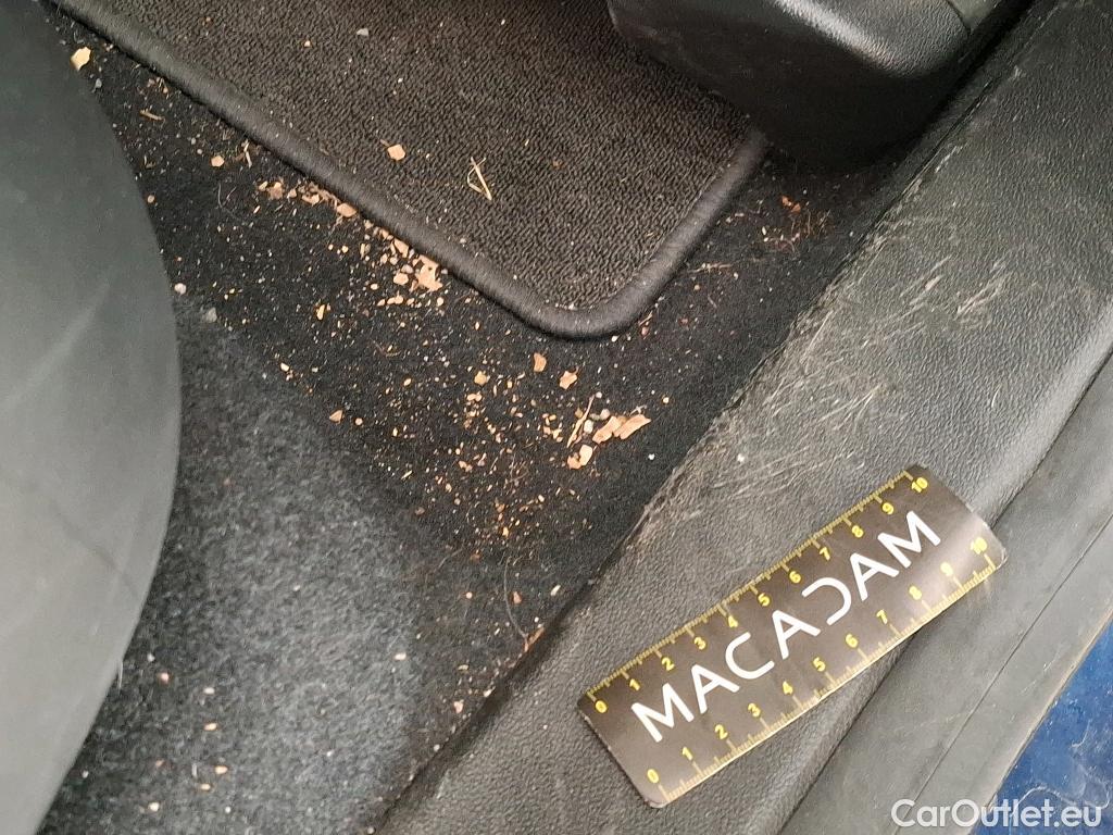  Renault  Megane  IV Berline 5pt. Business 1.5 dCi 115CV BVM6 E6dT #59