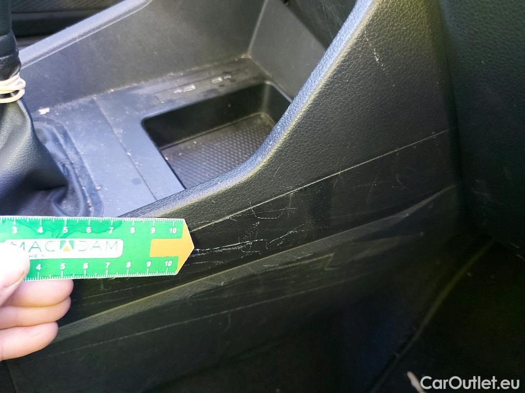  Volkswagen  Caddy VOLKSWAGEN  / 2020 / 4P / combi Kombi 2.0 TDI 75kW (102CV) (CX) #50