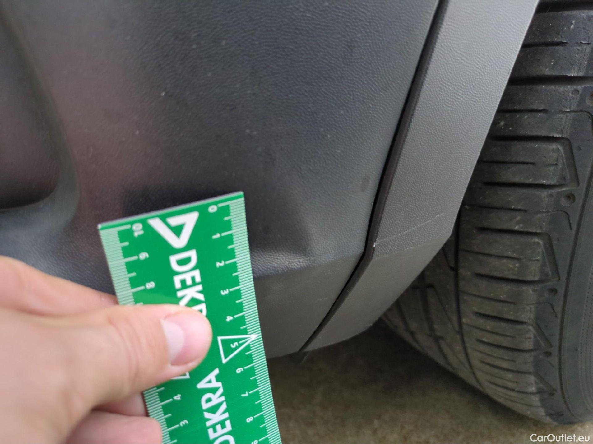  Volkswagen  Tiguan VOLKSWAGEN  / 2016 / 5P / SUV 2.0 TDI 150 DSG7 Confortline Business #47