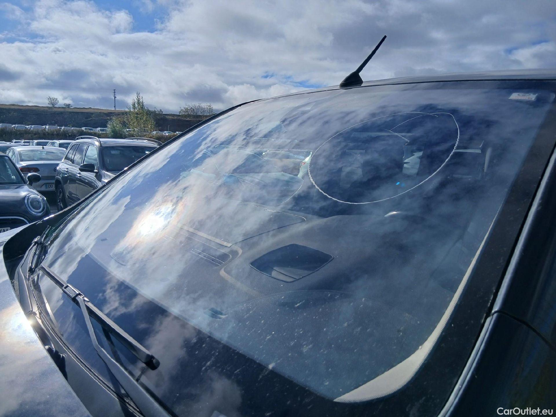  Toyota  Proace TOYOTA  Verso / 2017 / 5P / monovolumen 2.0D 180CV FAMILY ADVANCE PACK L1 AUTO #21