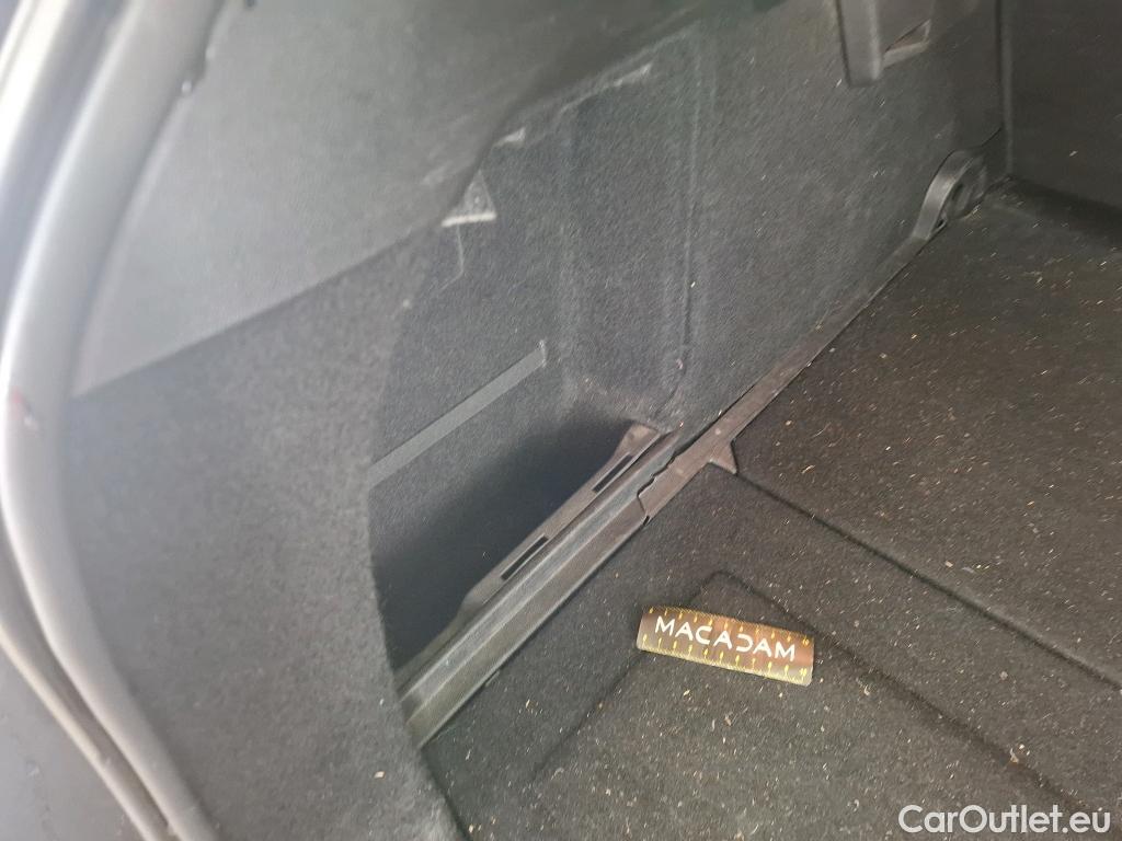  Renault  Megane  IV Grandtour Business 1.5 dCi 115CV BVA7 E6d #50