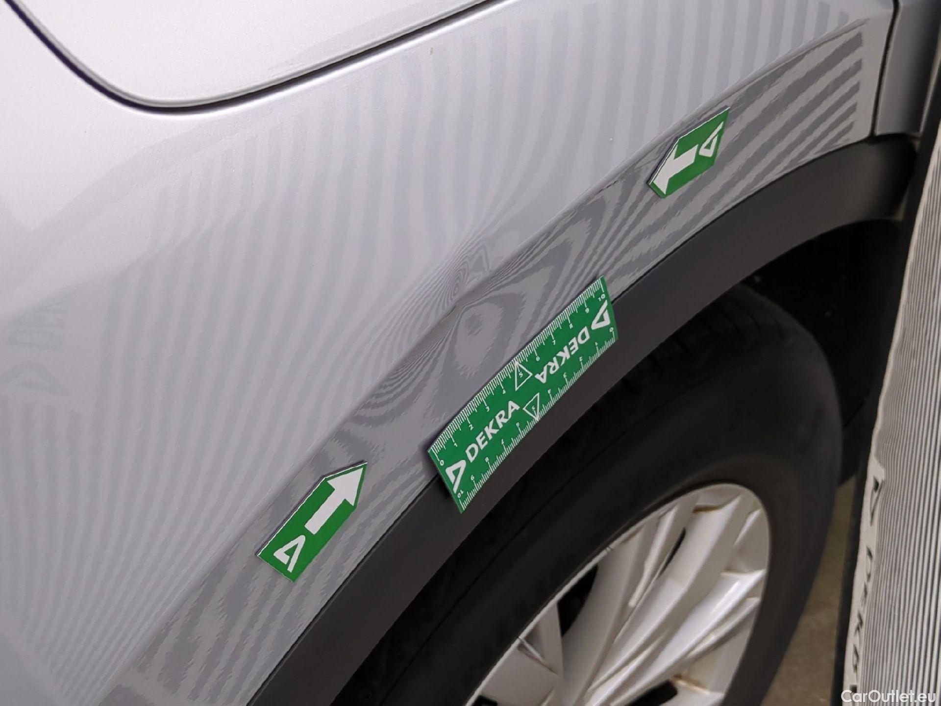  Volkswagen  Tiguan VOLKSWAGEN  / 2016 / 5P / SUV 2.0 TDI 150 DSG7 Confortline Business #19