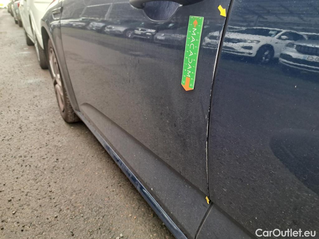  Renault  Megane  IV Berline 5pt. Business 1.5 dCi 115CV BVM6 E6dT #25