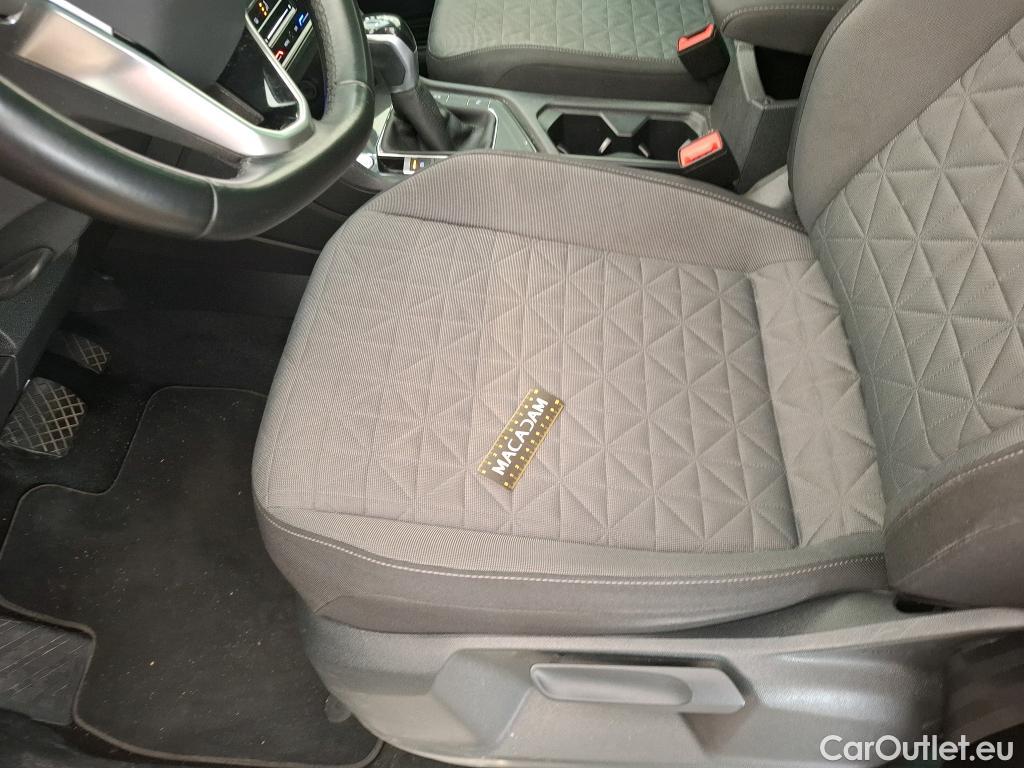  Volkswagen  Tiguan VOLKSWAGEN  / 2020 / 5P / SUV 2.0 TDI 150 DSG7 Life Business #55