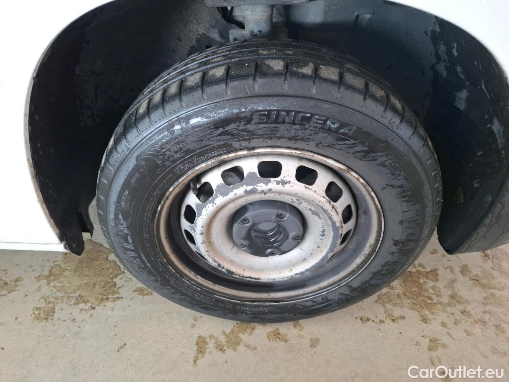  Citroen  Berlingo  Fourgon Club M 650 1.6 BlueHDi 100CV BVM5 E6 #28