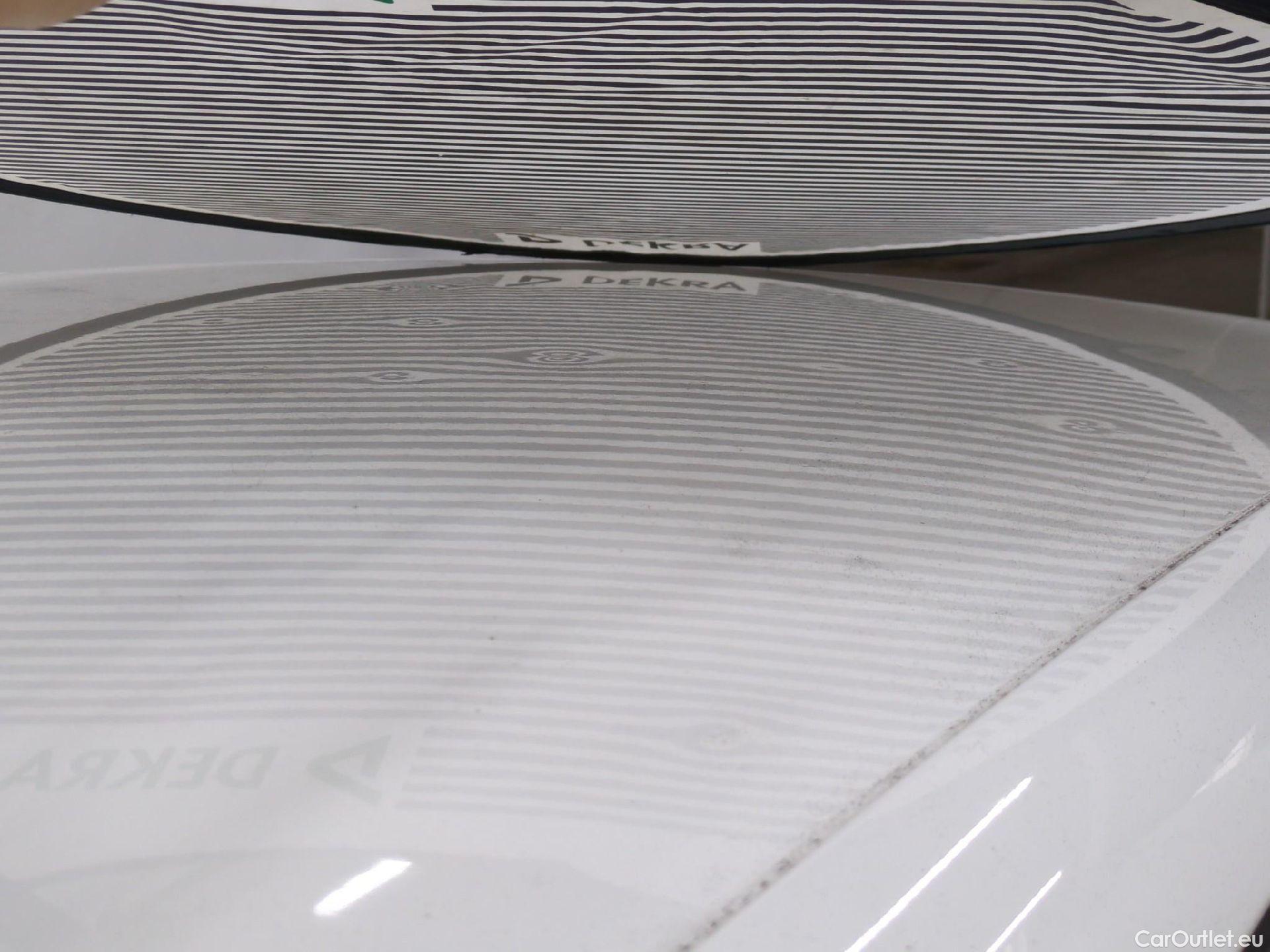  Peugeot  208  Premium 1.5 HDi 100CV BVM6 E6d #41