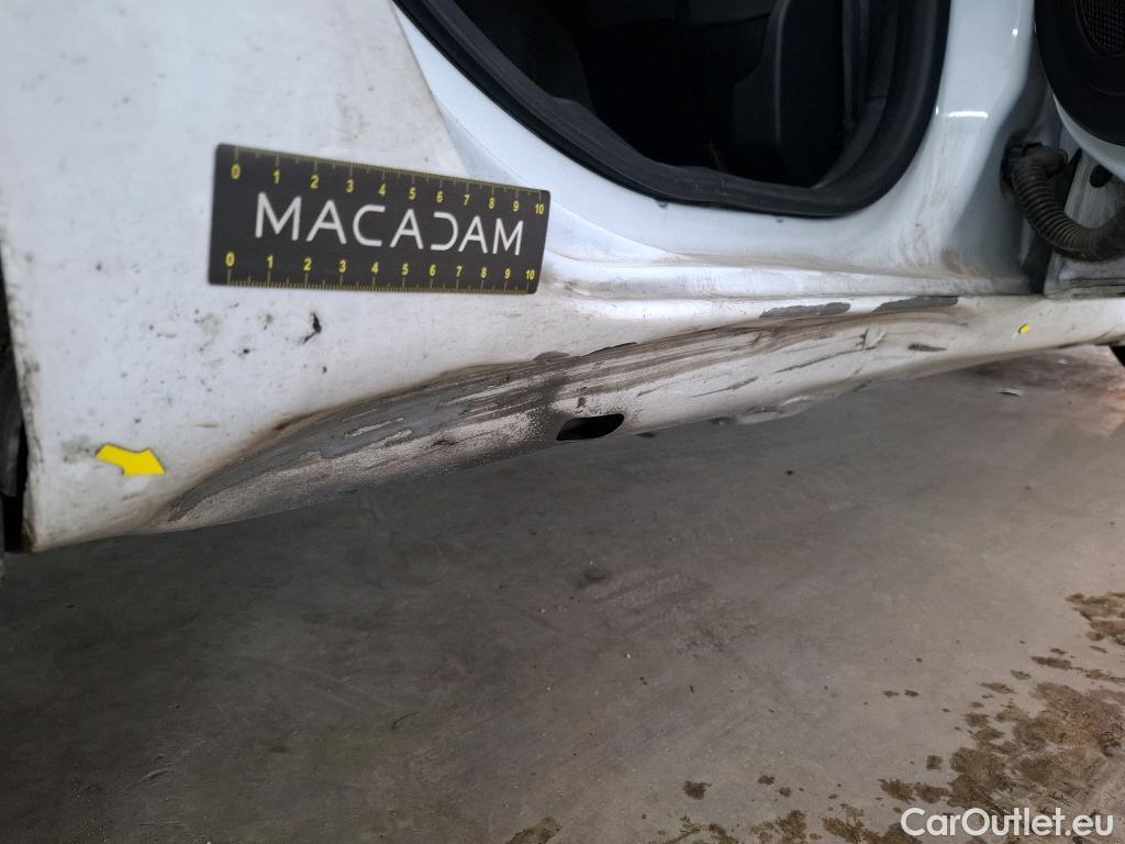  Renault  Clio  IV Air 1.5 dCi 75CV BVM5 E6 #2