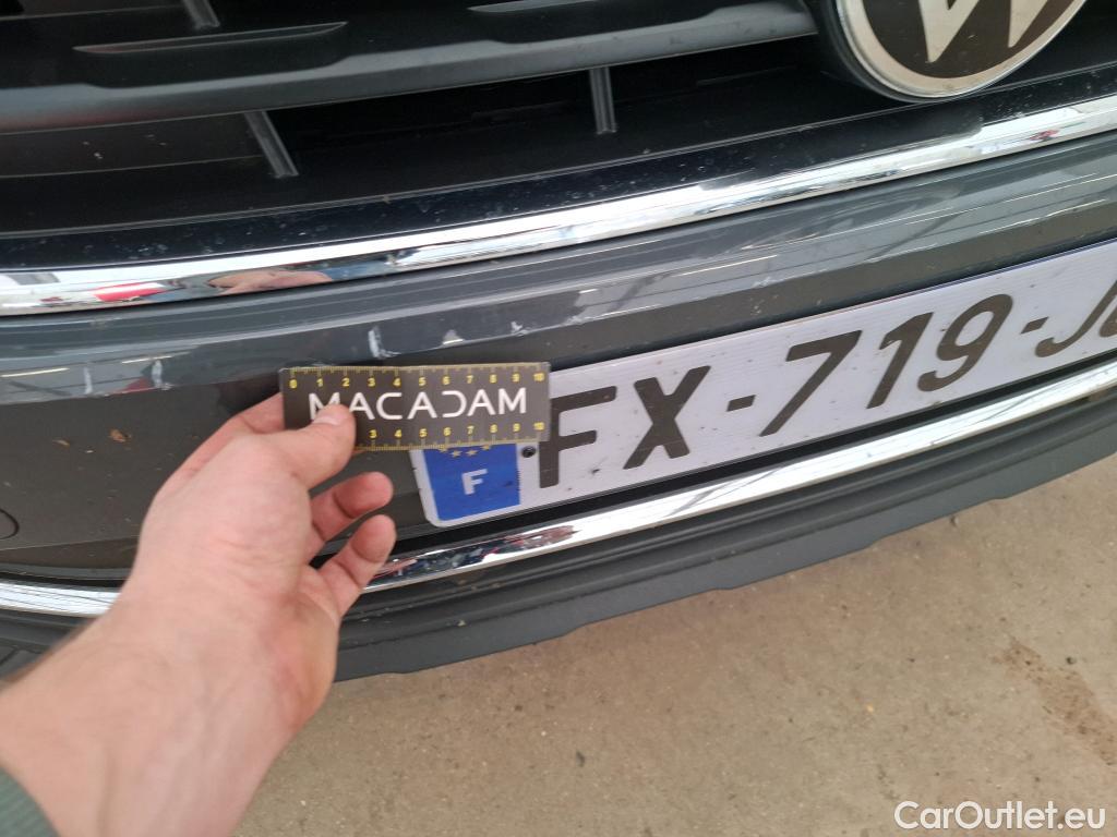  Volkswagen  Tiguan VOLKSWAGEN  / 2020 / 5P / SUV 2.0 TDI 150 DSG7 Life Business #35