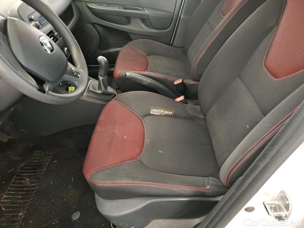  Renault  Clio  IV Air 1.5 dCi 75CV BVM5 E5 #28