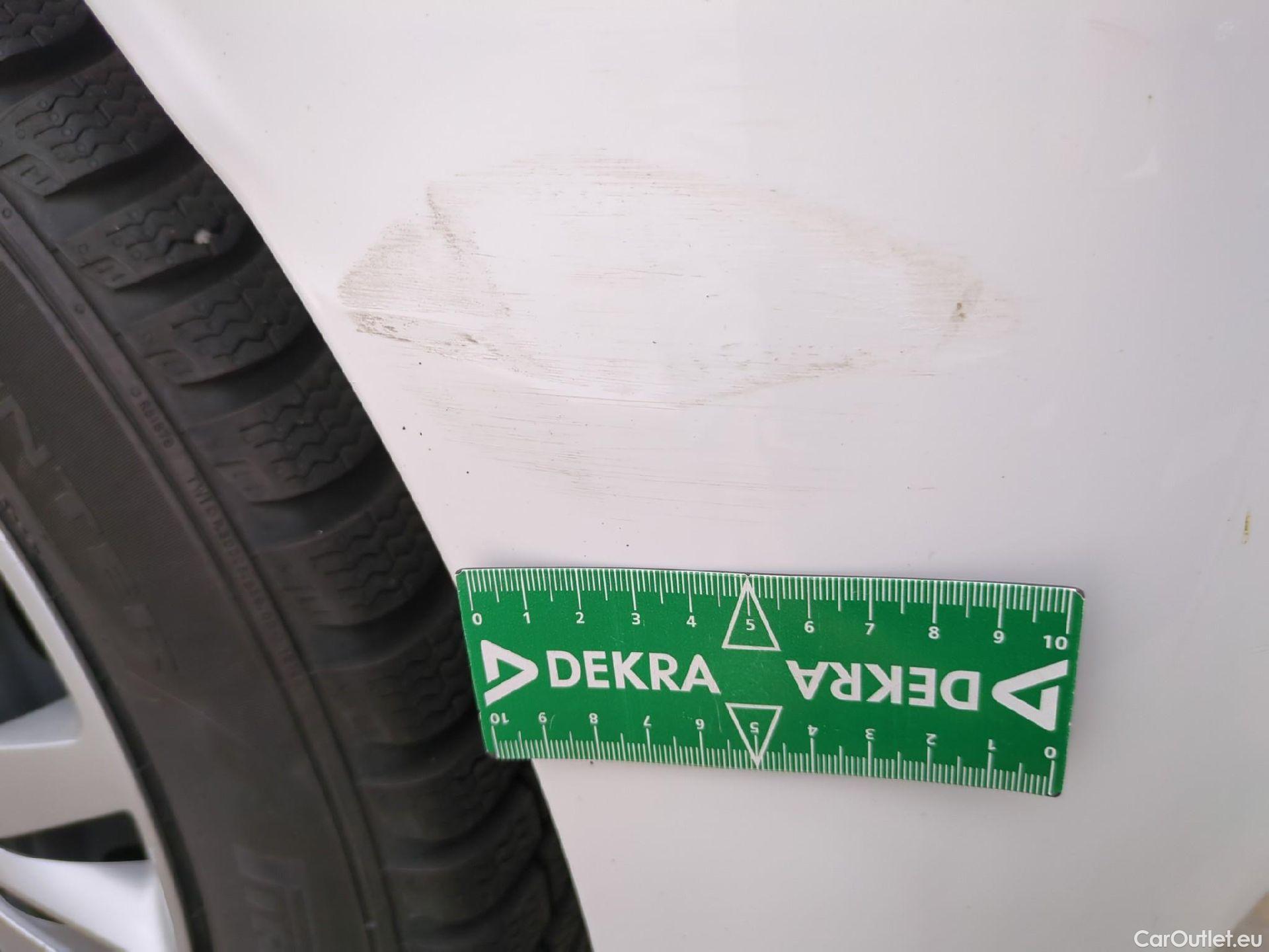  Peugeot  208  Premium 1.5 HDi 100CV BVM6 E6d #84