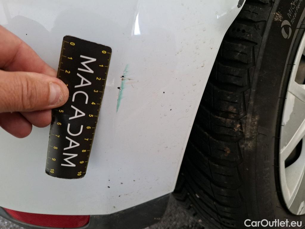  Renault  Clio  IV Air 1.5 dCi 75CV BVM5 E5 #18