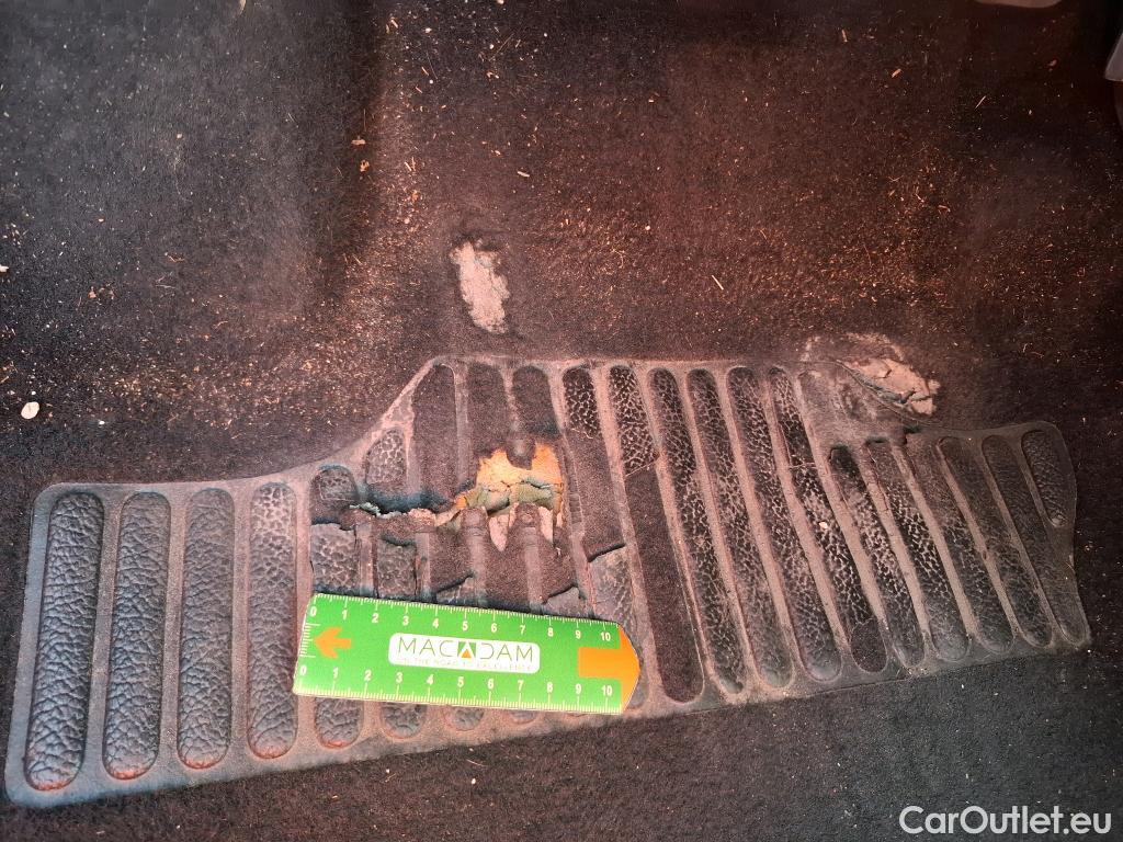  Renault  Clio  IV Air 1.5 dCi 90CV BVM5 E6 #28