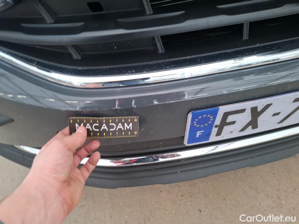  Volkswagen  Tiguan VOLKSWAGEN  / 2020 / 5P / SUV 2.0 TDI 150 DSG7 Life Business #34