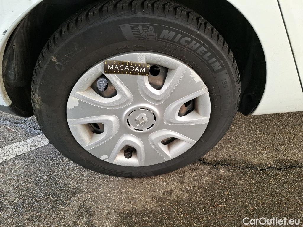  Renault  Clio  IV Air 1.5 dCi 75CV BVM5 E5 #53