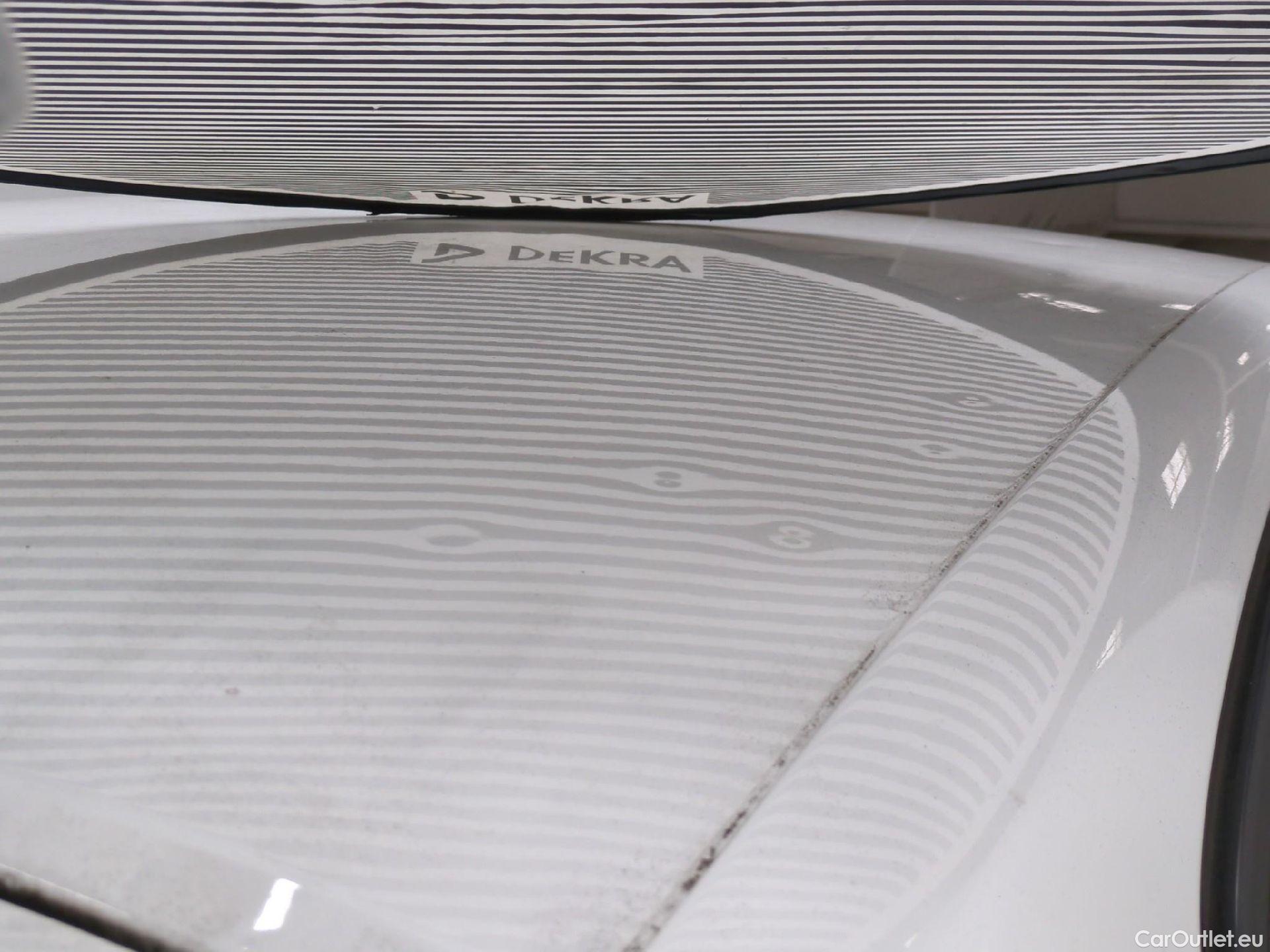  Peugeot  208  Premium 1.5 HDi 100CV BVM6 E6d #36