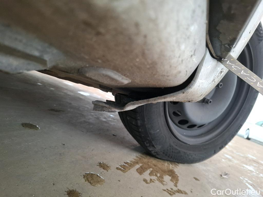  Renault  Clio  IV Air 1.5 dCi 75CV BVM5 E6 #138